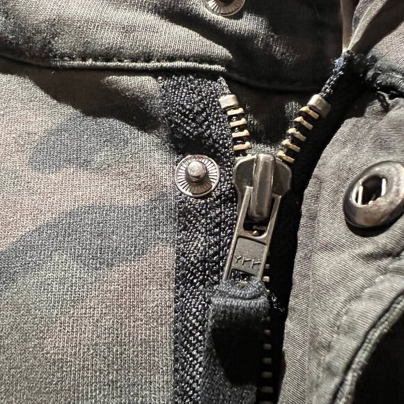 James Perse Camo Utility Jacket - Picture 6 of 9